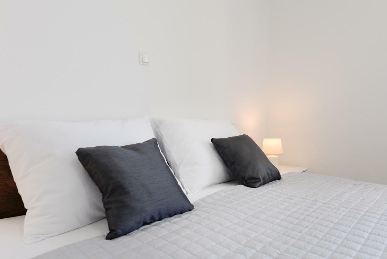 Luxury Issa Apartament *