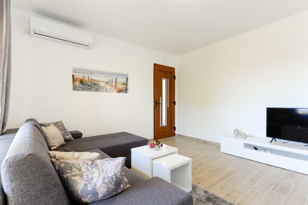 Luxury Issa * Zadar